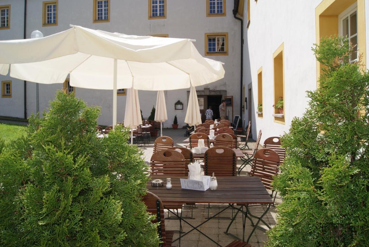 Tagungshaus Im Kloster Neresheim Hotel Esterno foto