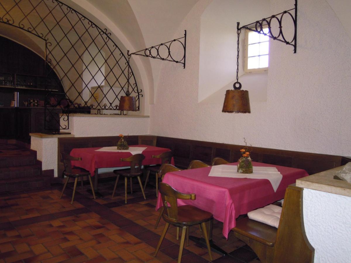 Tagungshaus Im Kloster Neresheim Hotel Esterno foto