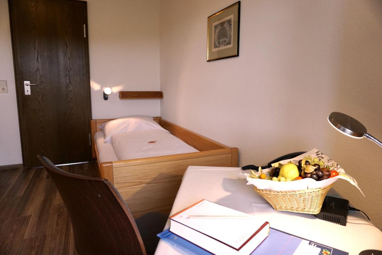 Tagungshaus Im Kloster Neresheim Hotel Esterno foto